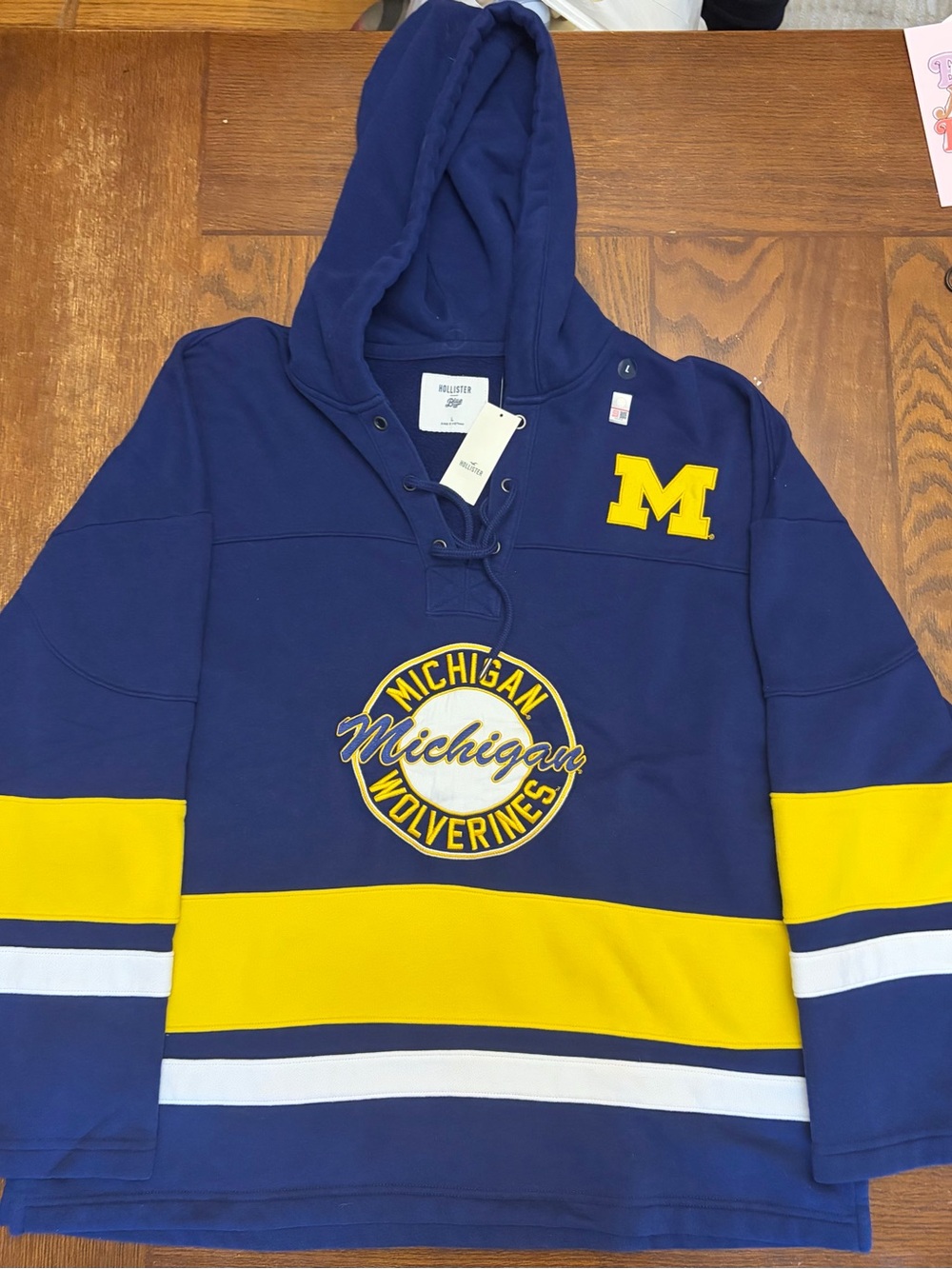 Hollister Navy and Yellow Michigan Wolverines Crewneck Hockey Hoodie Sz L NWT